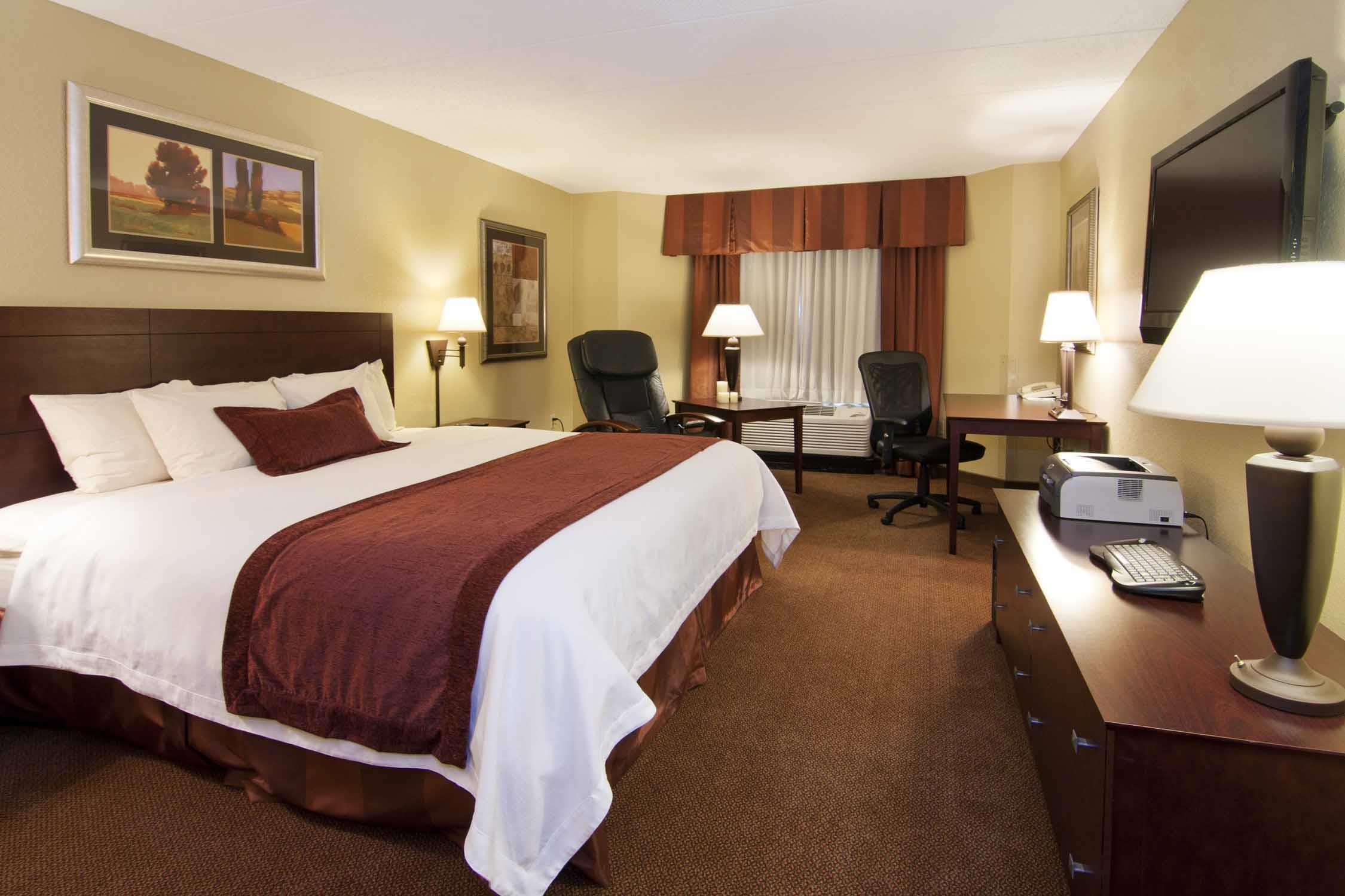 Best Western Plus Dakota Ridge Ийгън Екстериор снимка