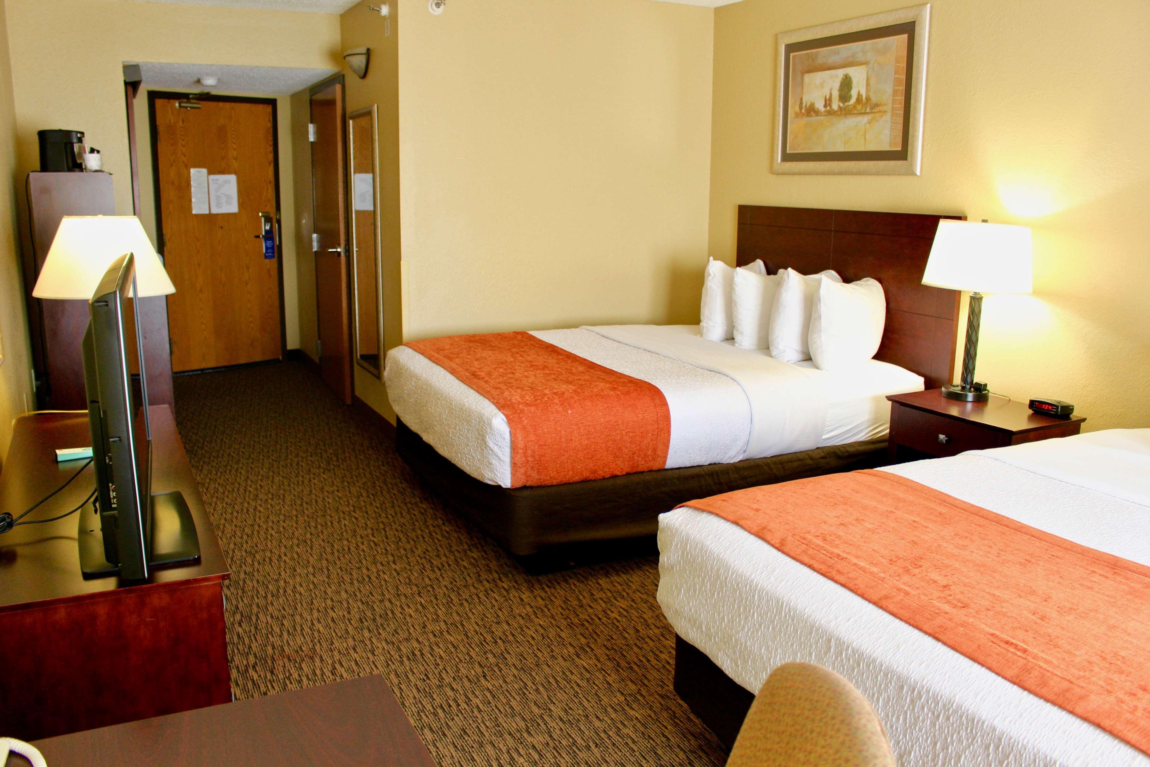 Best Western Plus Dakota Ridge Ийгън Екстериор снимка