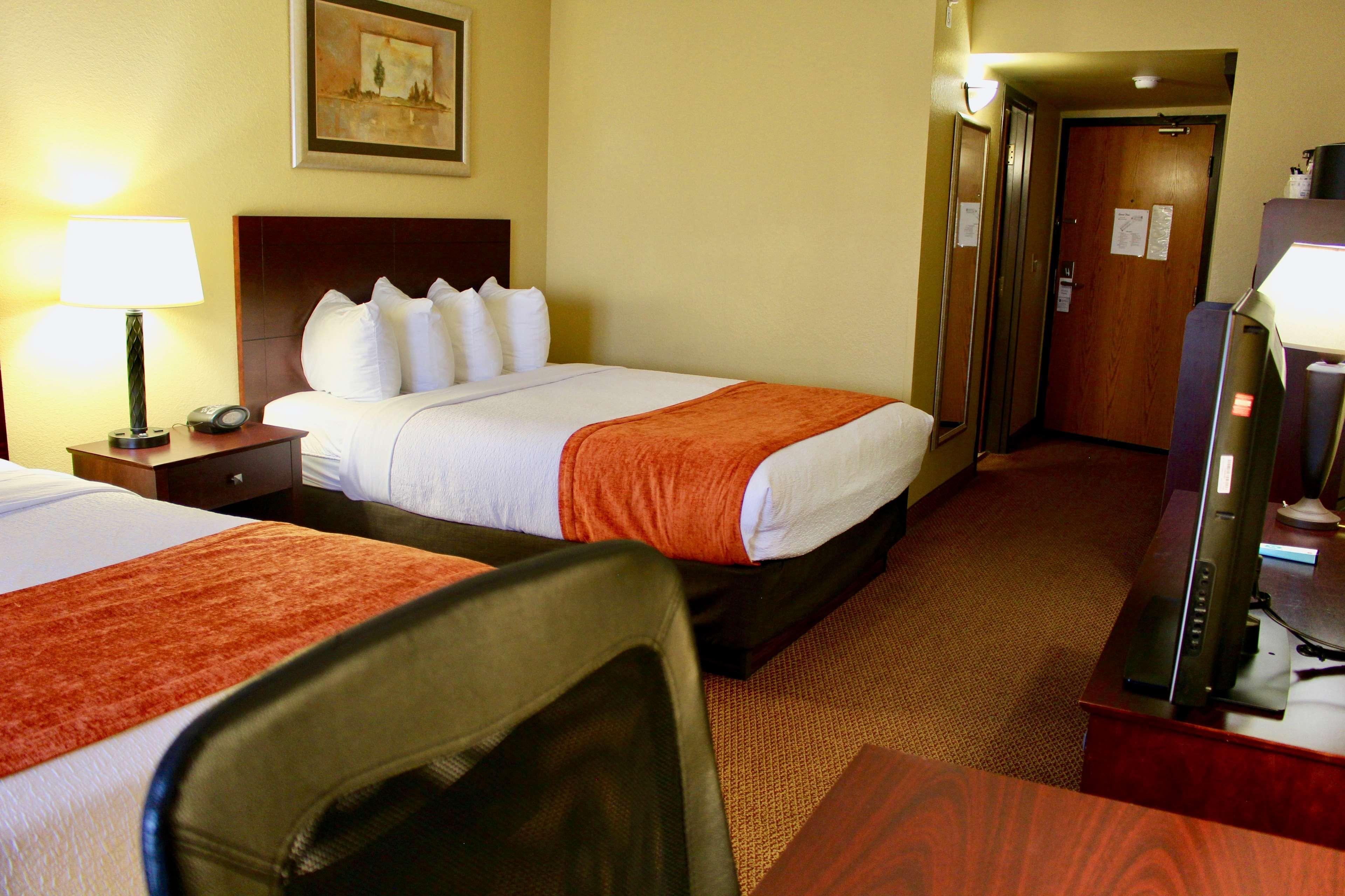 Best Western Plus Dakota Ridge Ийгън Екстериор снимка