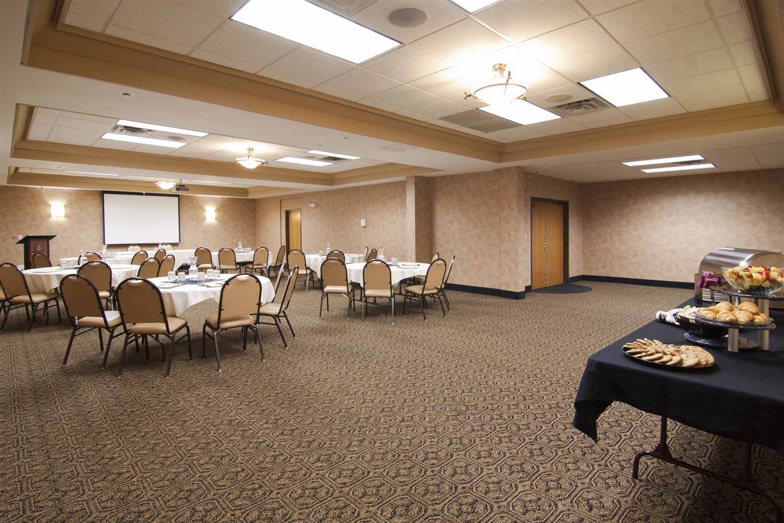 Best Western Plus Dakota Ridge Ийгън Екстериор снимка