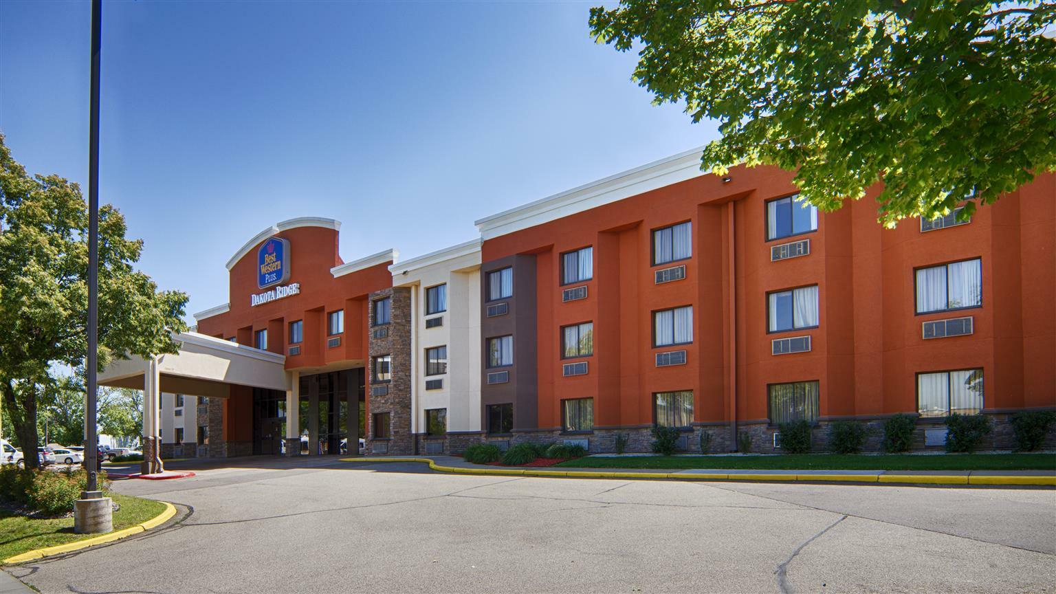 Best Western Plus Dakota Ridge Ийгън Екстериор снимка